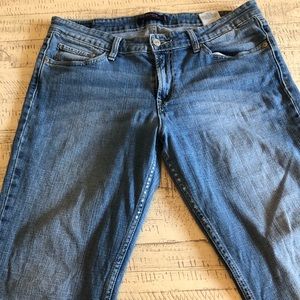 Women’s Levi’s Jeans
